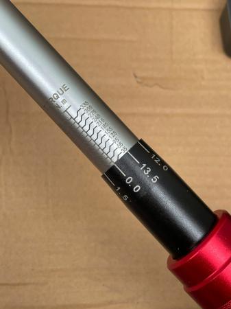 Cần siết lực 1/4' dải lực 5-60Nm